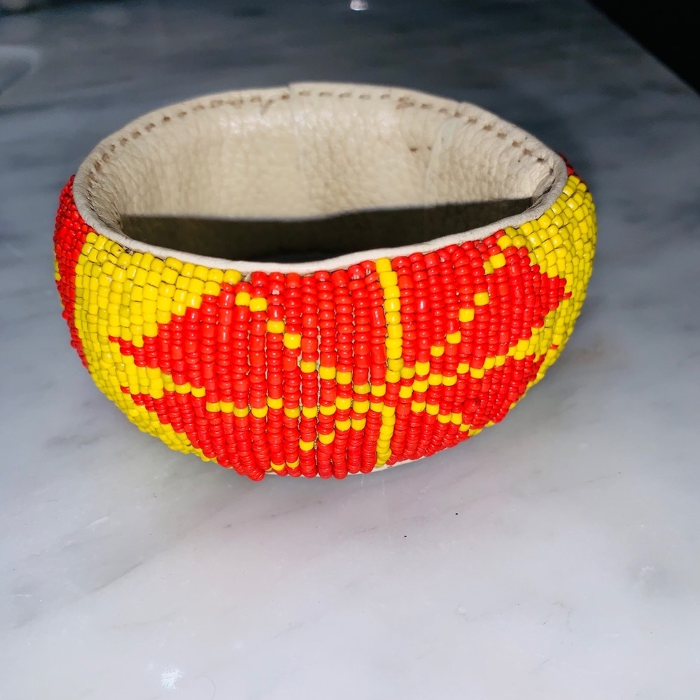 🧡2/$60💚Ivory Coast 🇨🇮 bracelet beads handmade